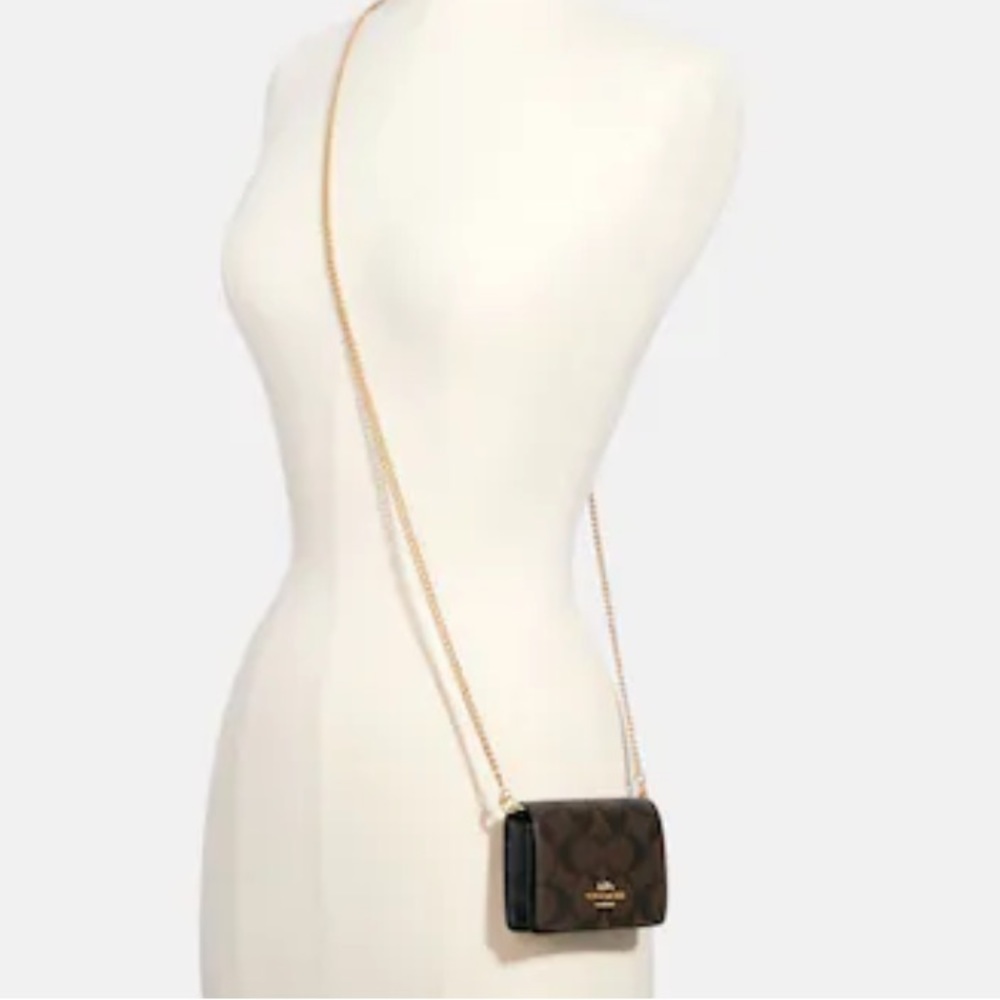 NWT Coach Brown Mini Wallet on a Chain in Signature Canvas - Picture 2 of 6